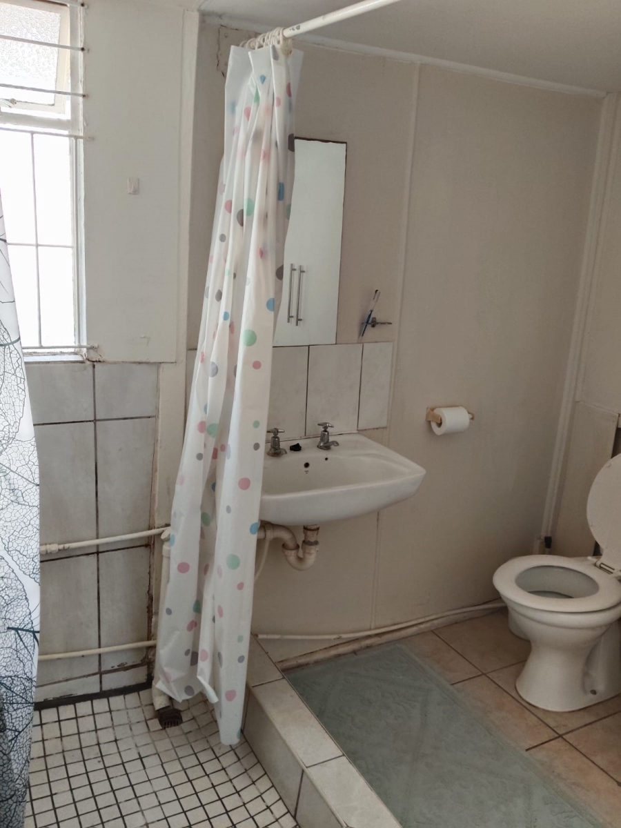 5 Bedroom Property for Sale in Hartenbos Central Western Cape